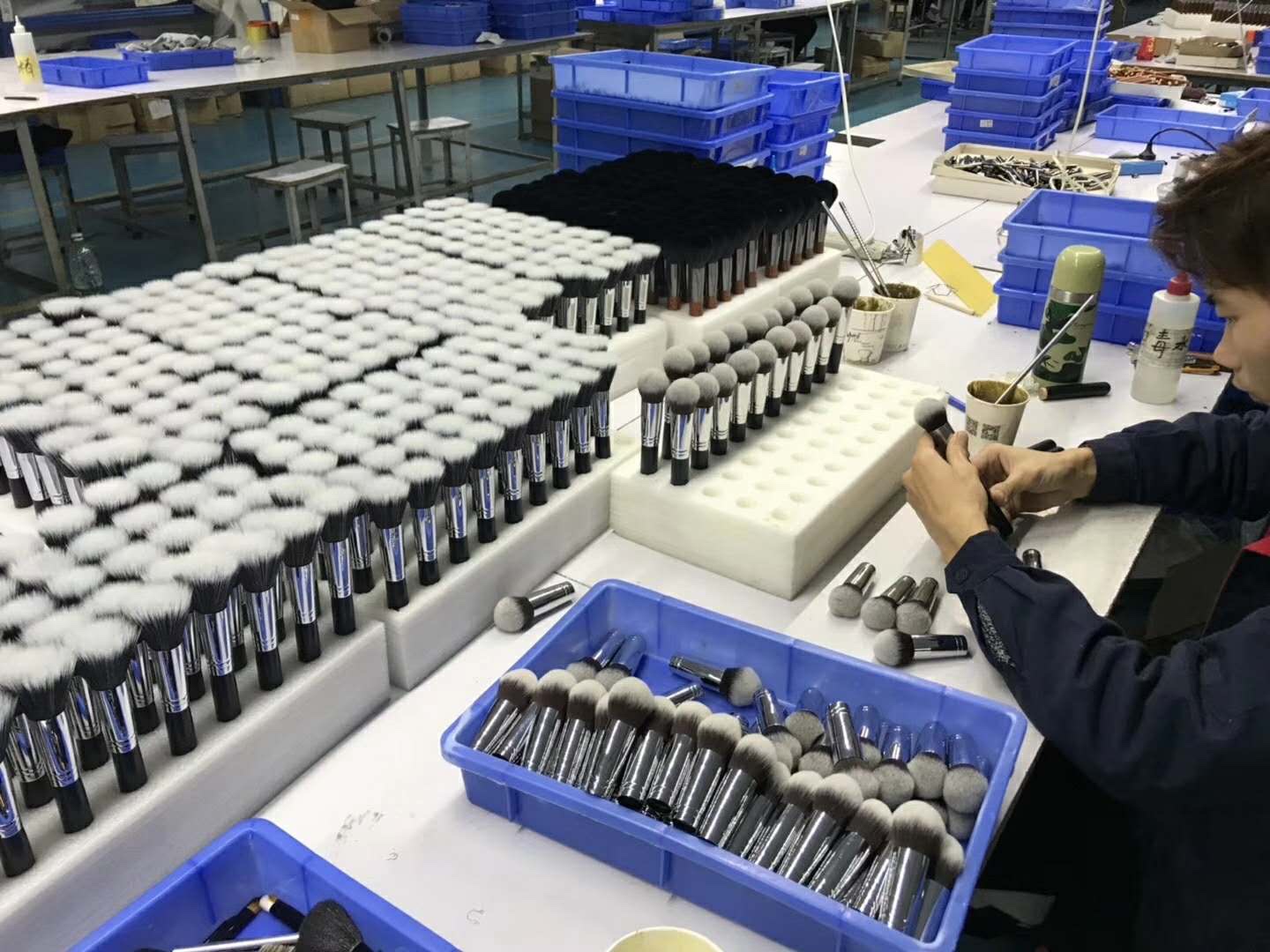 Organized brush assembly · Industry reference