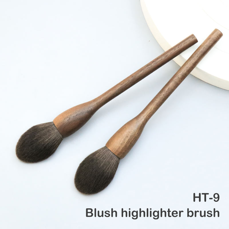Walnut handle highlighter brushes from the MEDELL Alibaba listing